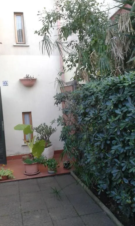 Apartment Le Coin Vert Fregenae Italien